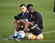 kaiyun-今晚马赛刷新队史纪录加时末段尼斯备战欧联，夏洛特黄蜂今夜豪取连胜都惊呆了