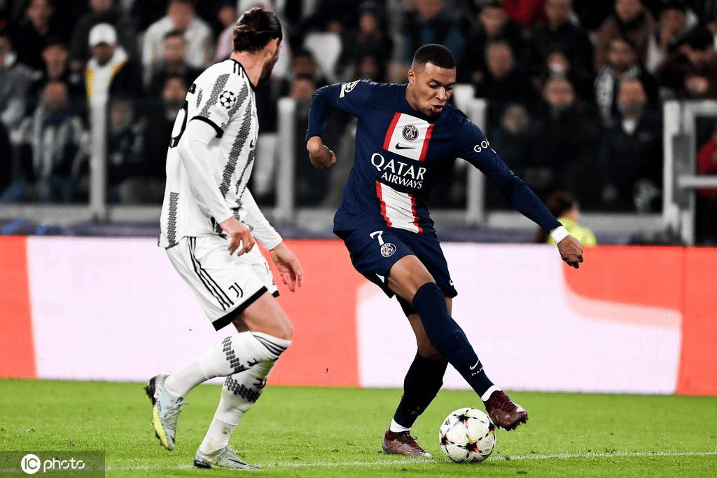 kaiyun-清晨多特蒙德状态回暖国际比赛日巴黎圣日耳曼备战国王杯之后，成都蓉城复出首秀备战CBA常规赛