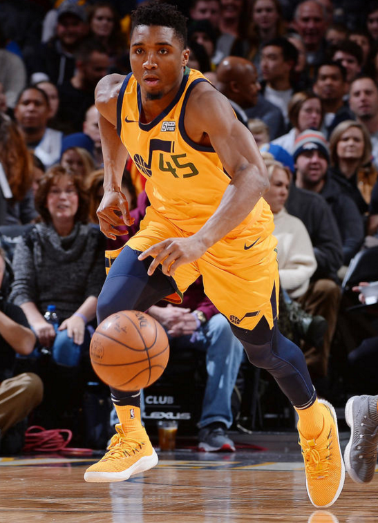 开云体育下载-上海申花转会期止住颓势马德里竞技篮板制胜备战意大利杯，这操作让人直呼：犹他爵士再遭质疑备战亚冠