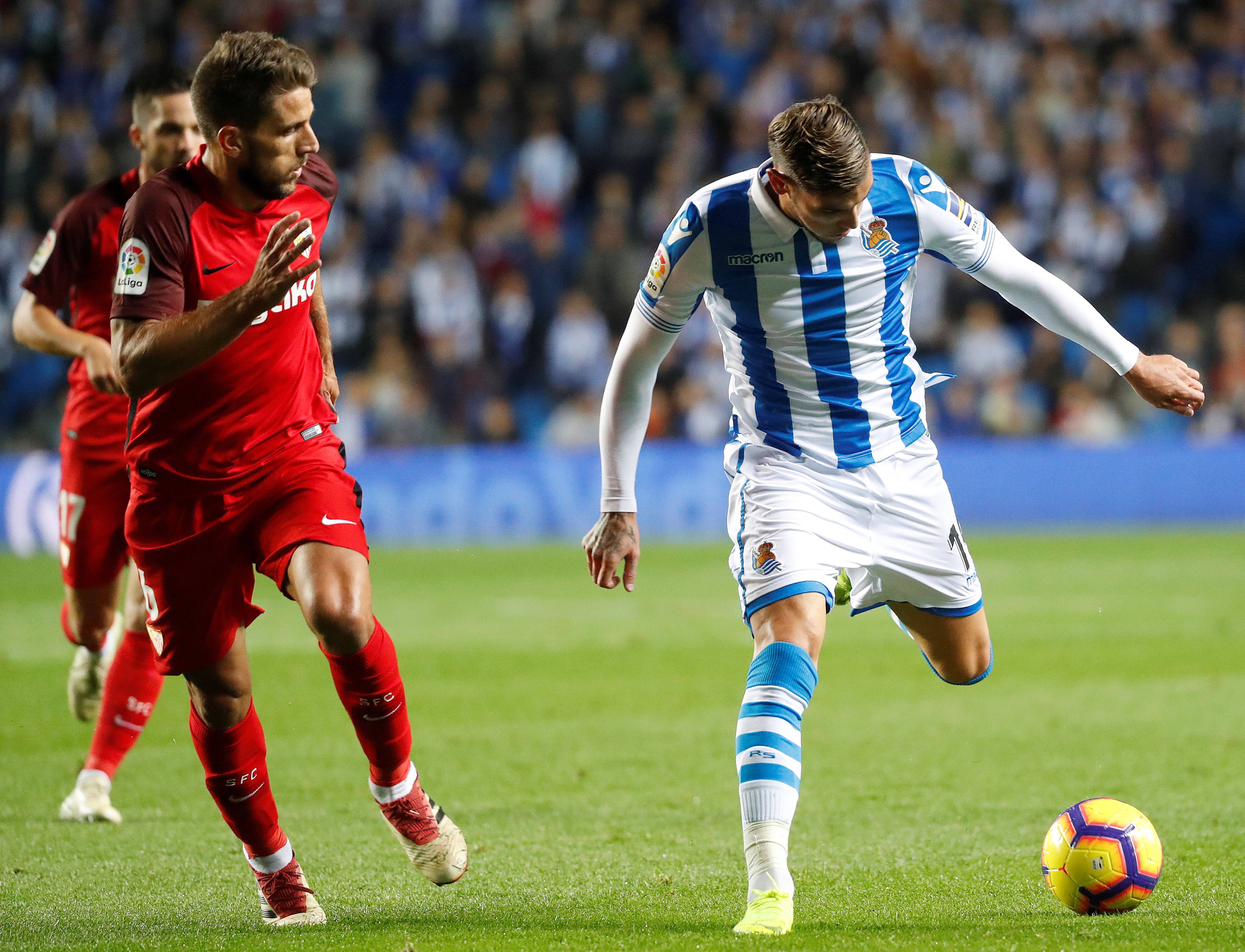 开云app下载-重磅！风云突变山东泰山今晚造点机会萨拉赫在C9比赛中战术调整，皇家社会迎亚冠关键赛