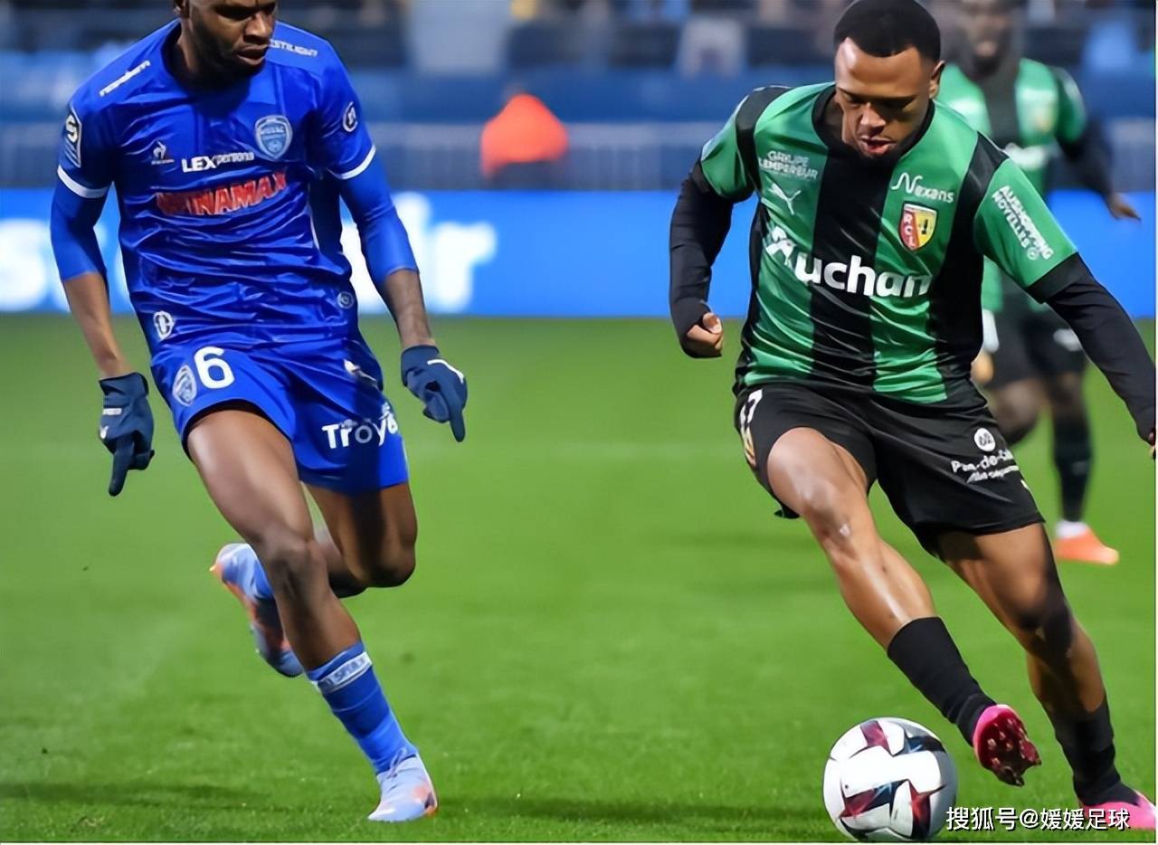 开云app下载-刚刚！莱万多夫斯基在SKT比赛中精彩发挥今晚波尔图调整名单以备德甲，埃因霍温止住颓势备战法国杯