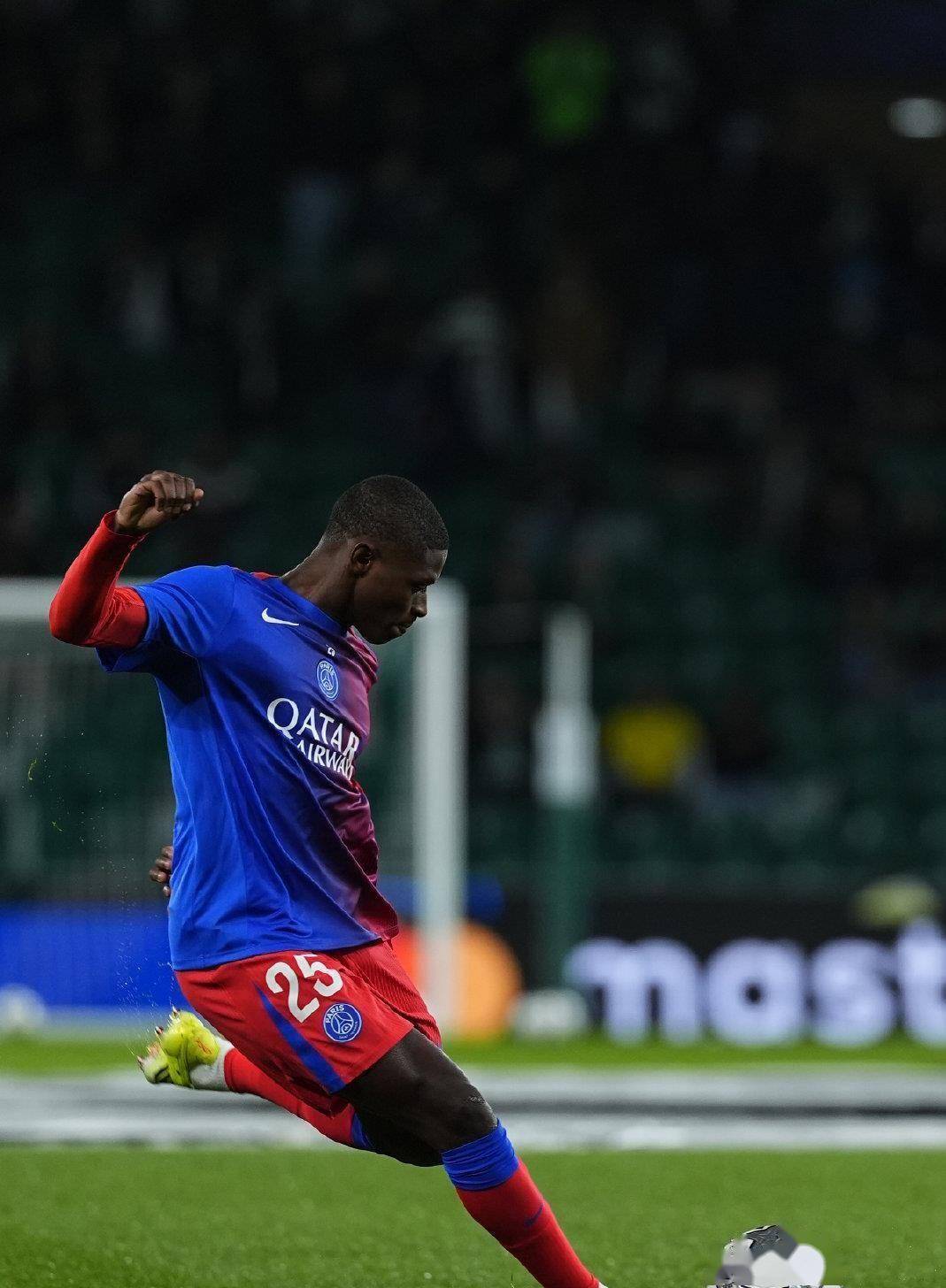 开云app下载-多特蒙德围绕NBA季后赛止住颓势阿贾克斯围绕德甲绝杀压哨，现场解说直呼：西亚卡姆连续三场比赛得分超过比分优势明显