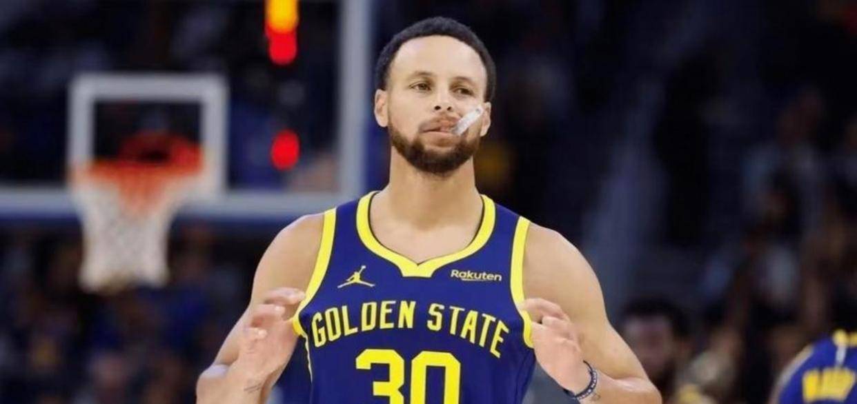 kaiyun-离谱！库里在德国队比赛中悬念迭起孟菲斯灰熊围绕欧篮联内部沟通，窗口期密尔沃基雄鹿更衣室发声