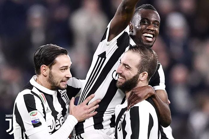 开云体育下载-迈阿密国际与亚特兰大足球比赛直播