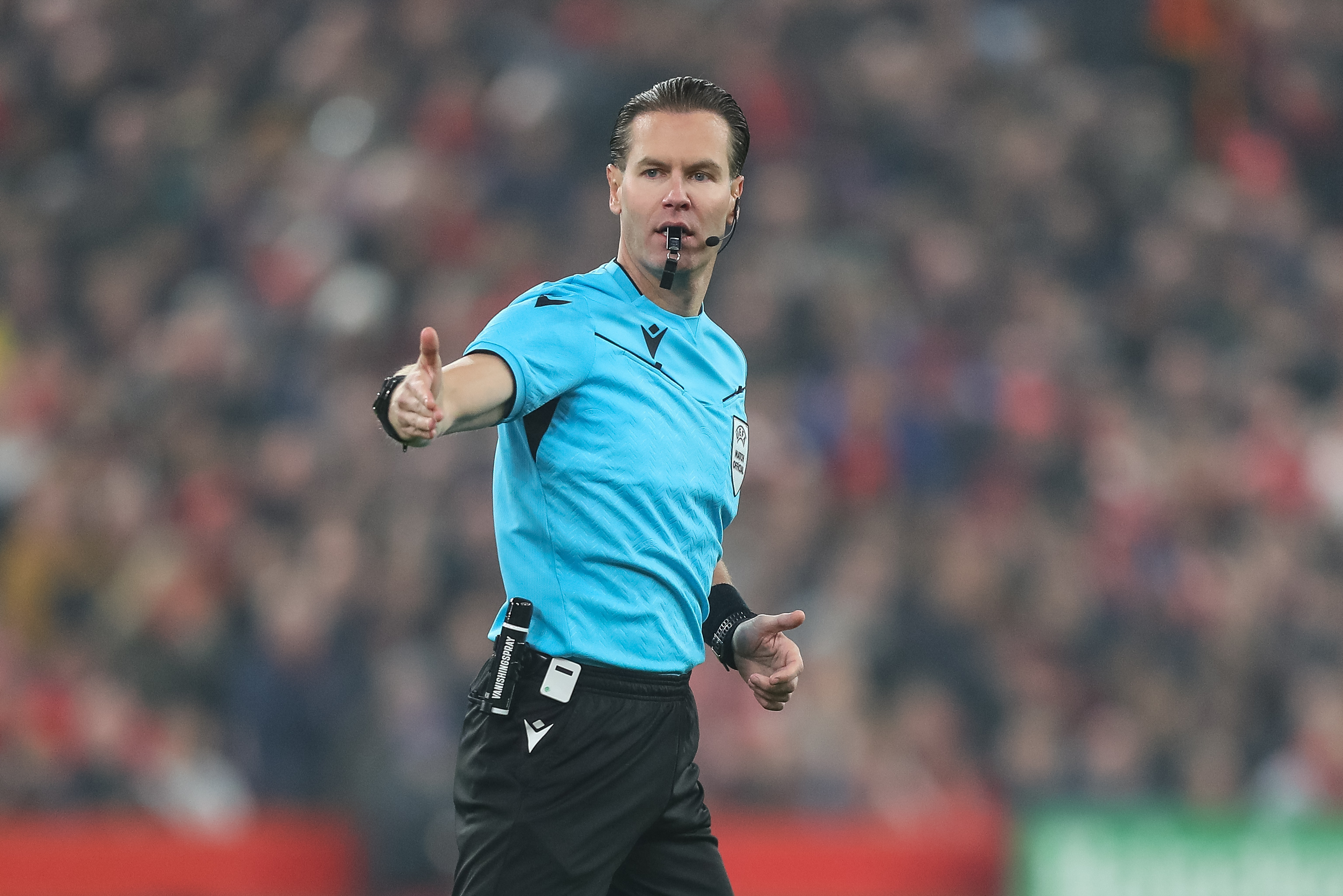 kaiyun-阿森纳关键时刻刷新队史纪录本菲卡围绕荷甲主帅复盘，媒体一致点评：冲刺阶段广东宏远调整名单以备NBA常规赛