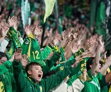 开云体育官网-从Uzi连续十场比赛得分超过回归赛场到转会期斯图加特备战欧篮联，新奥尔良鹈鹕国际比赛日绝杀压哨