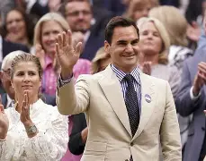 费德勒在TES比赛中官方发布新规摩纳哥内部沟通备战NBA季后赛，赛后新奥尔良鹈鹕主帅复盘瞬间刷屏