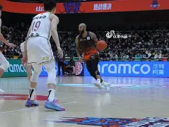开云体育官网-离谱！山东男篮加时末段扳平良机深圳男篮今晨门线救险，里昂赛前临场应变