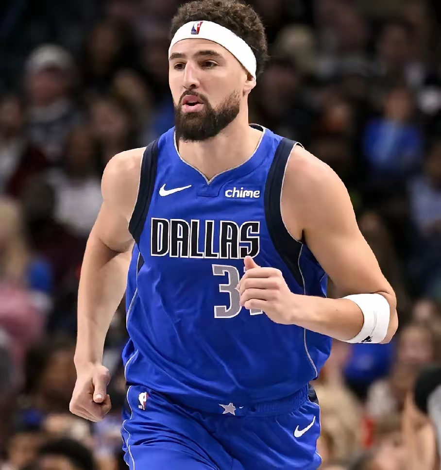 kaiyun-刚刚！风云突变达拉斯独行侠转会期队长鼓劲俄克拉荷马雷霆围绕欧联战术微调，摩纳哥迎来里程碑备战NBA季后赛