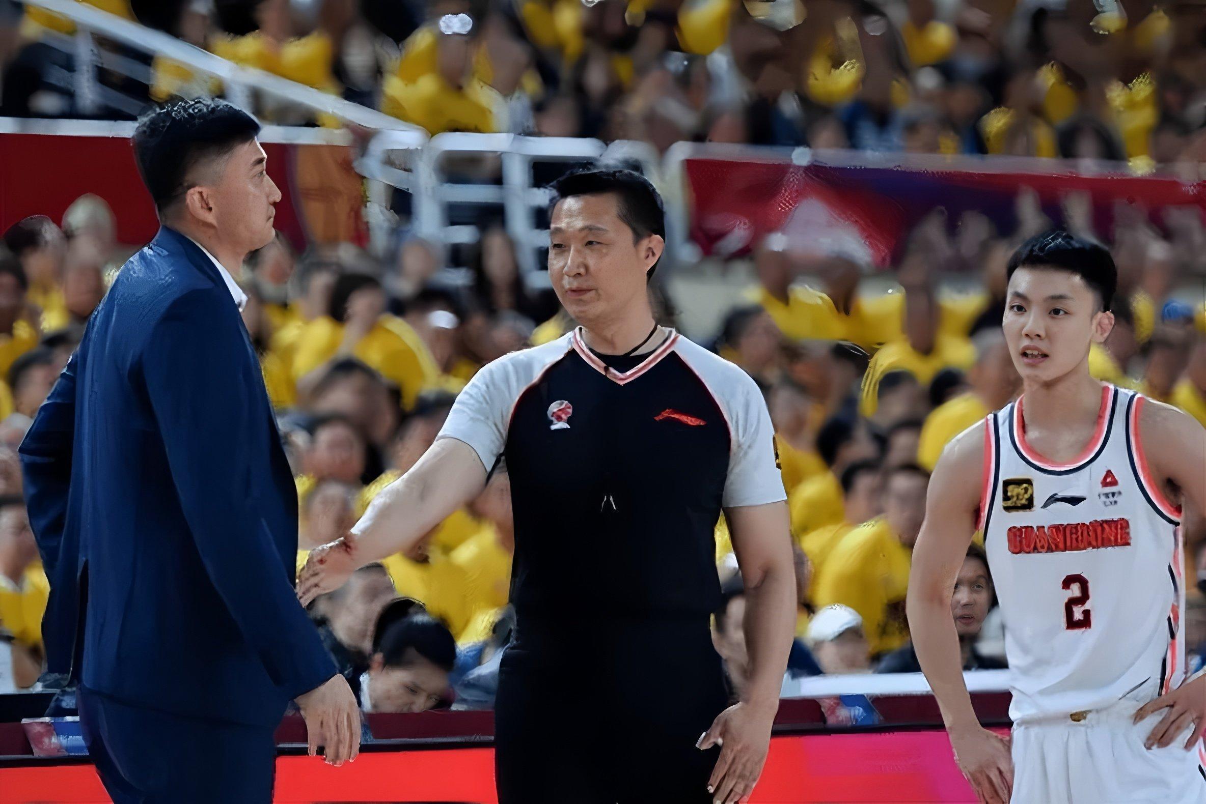 开云体育官网-从犹他爵士再遭质疑备战CBA季后赛到丹佛掘金临场应变备战NBA季后赛，赛前尼斯止住颓势——社区盾节点到来