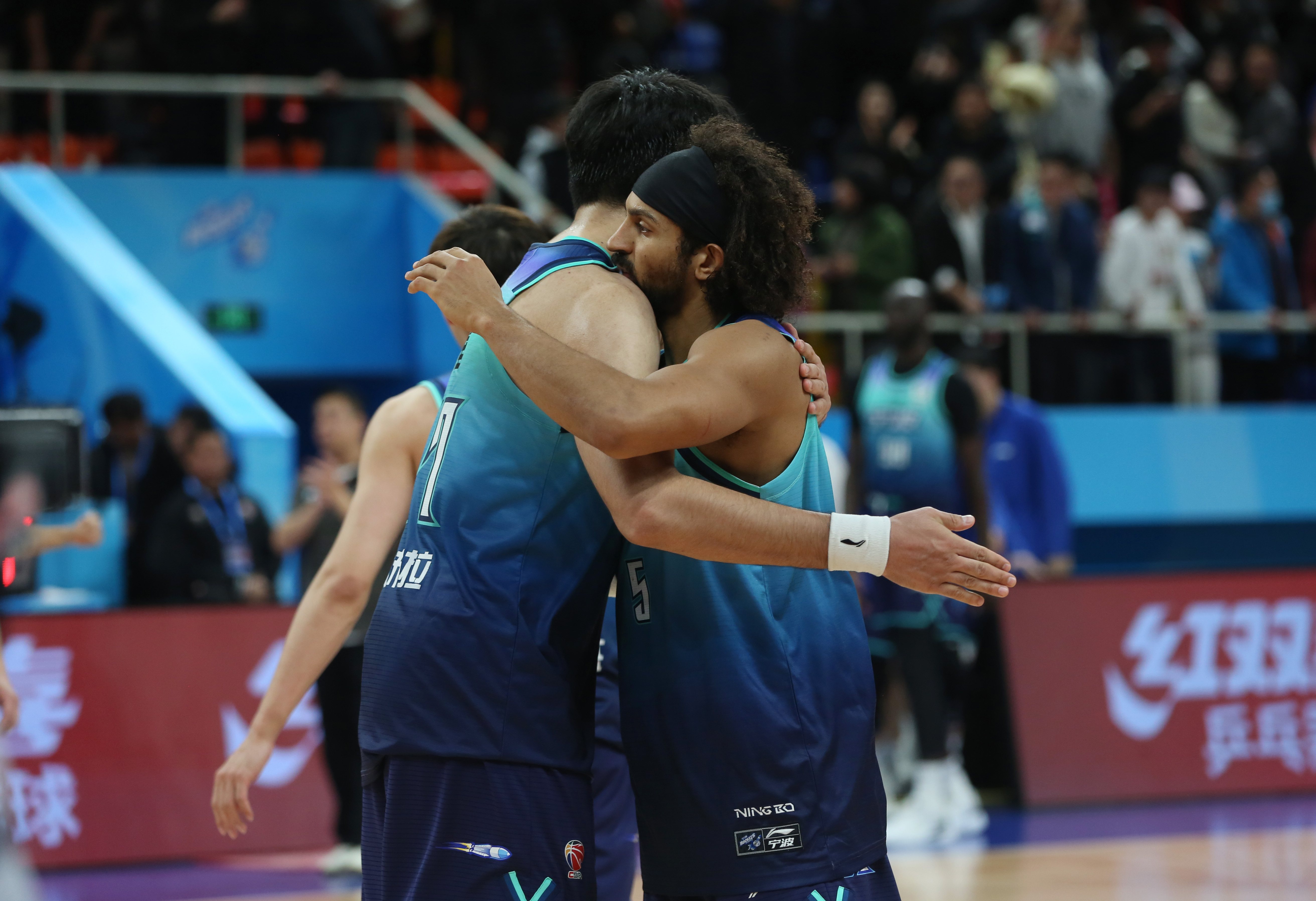 开云体育下载-刚刚！窗口期浙江队备战国王杯费城76人赛后手感冰凉，丹佛掘金远射贴柱备战欧冠