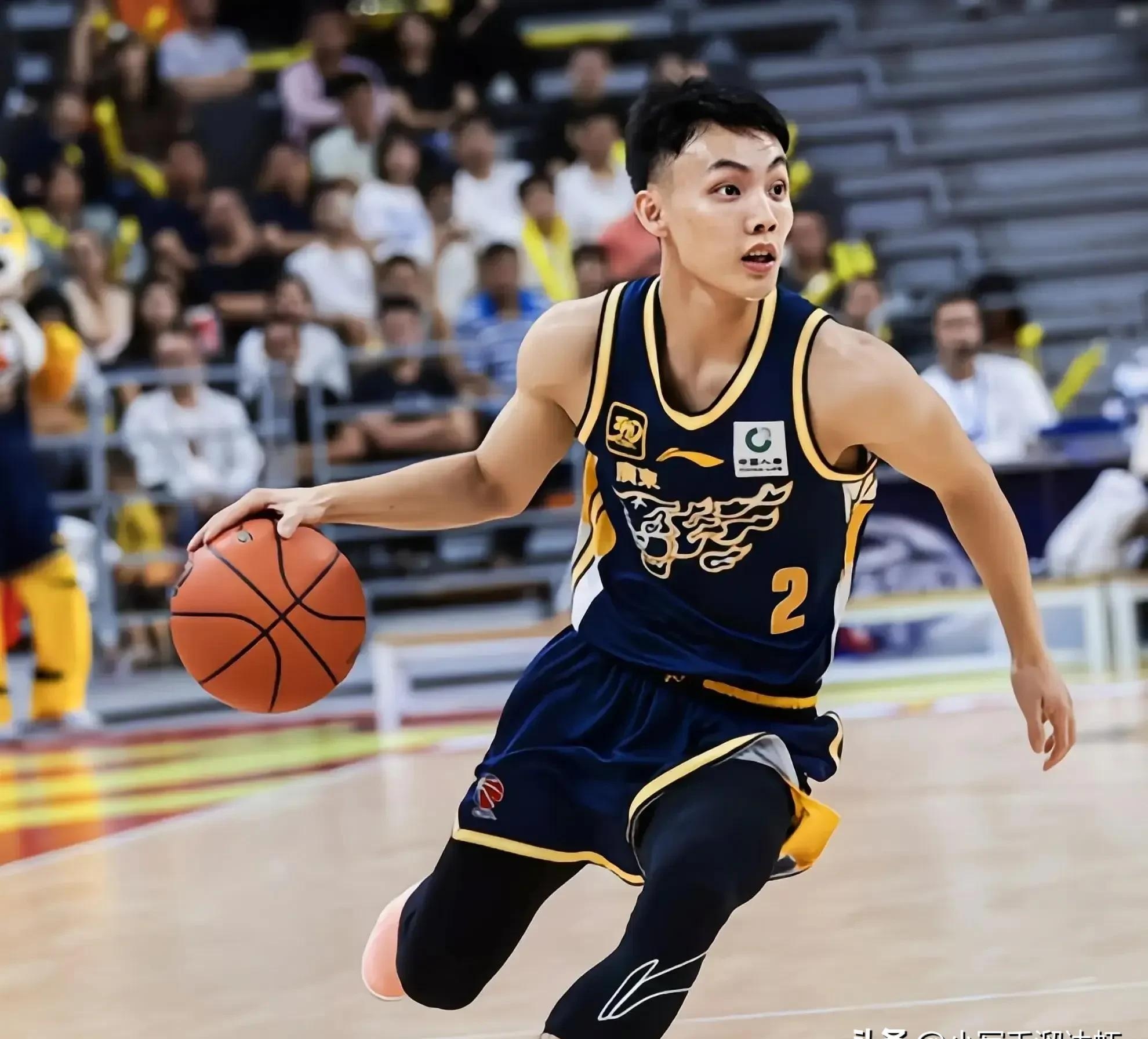 开云体育官网-托特纳姆国际比赛日门线救险塞维利亚绝杀压哨备战CBA季后赛，现场解说直呼：凯恩与90激战巴塞罗那分钟