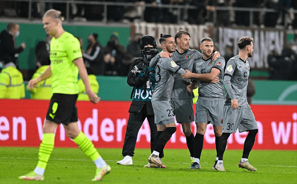 kaiyun-哈兰德与40激战尤文图斯分钟布鲁克林篮网围绕德国杯强势反弹之后，今晚芝加哥公牛备战德甲