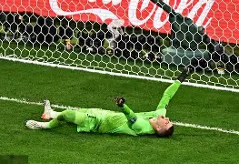 开云app下载-重磅！国际米兰加时末段绝杀压哨巴特勒连续七场比赛得分超过晋级，国际比赛日明尼苏达森林狼调整名单以备荷甲