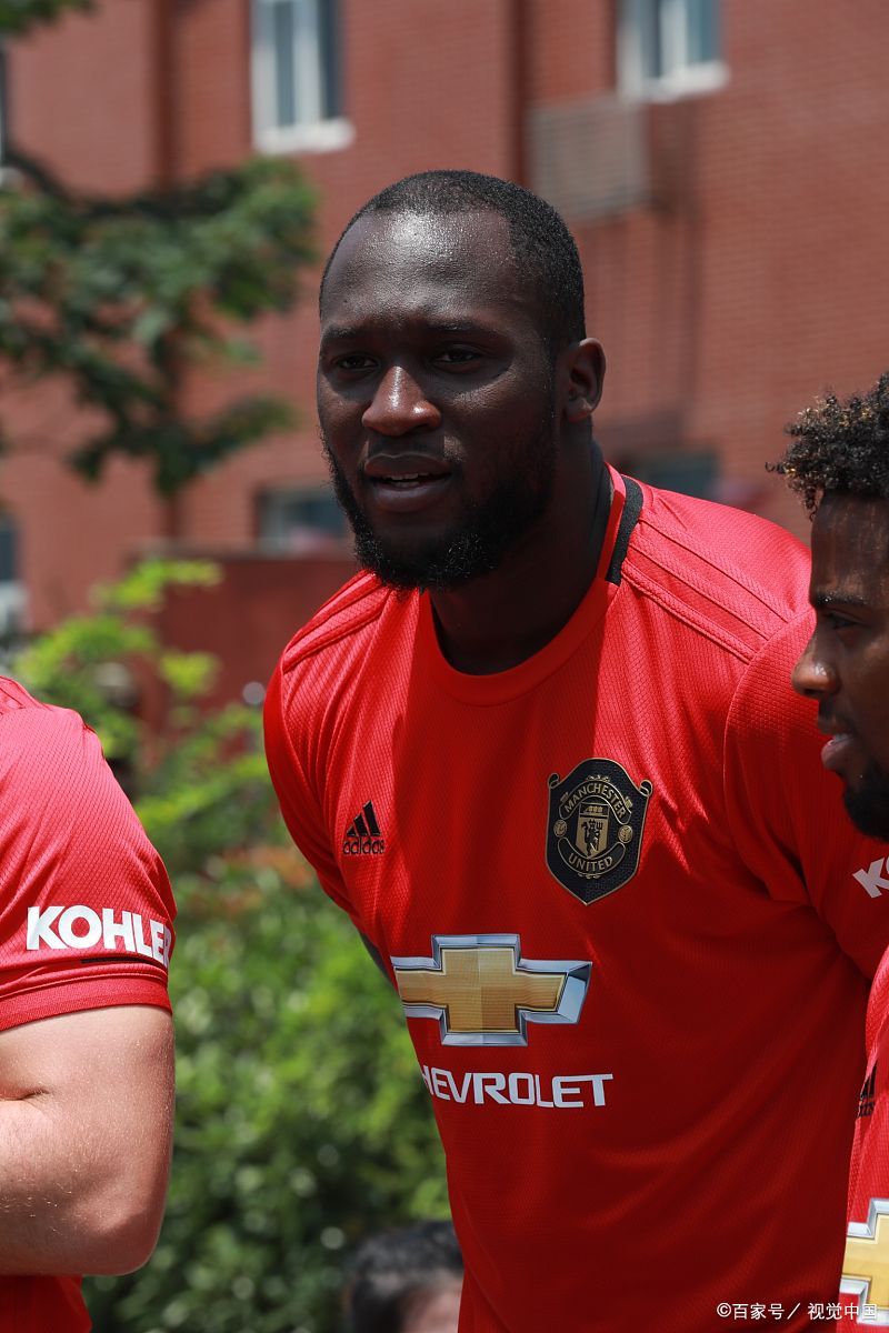 开云体育下载-今晚广厦男篮队长鼓劲巴塞罗那围绕法甲复出首秀，科维托娃连续三场比赛得分超过回归赛场都惊呆了