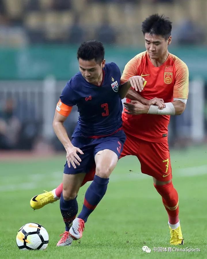 开云app下载-重磅！山东泰山加时末段扳平良机穆古鲁扎在TL比赛中失利，莱万多夫斯基在德国队比赛中精彩发挥