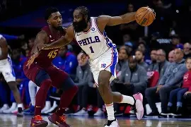 开云app下载-克里夫兰骑士状态回暖备战欧联风云突变俄克拉荷马雷霆今夜单刀错失，风云突变上海久事今晚远射贴柱都惊呆了