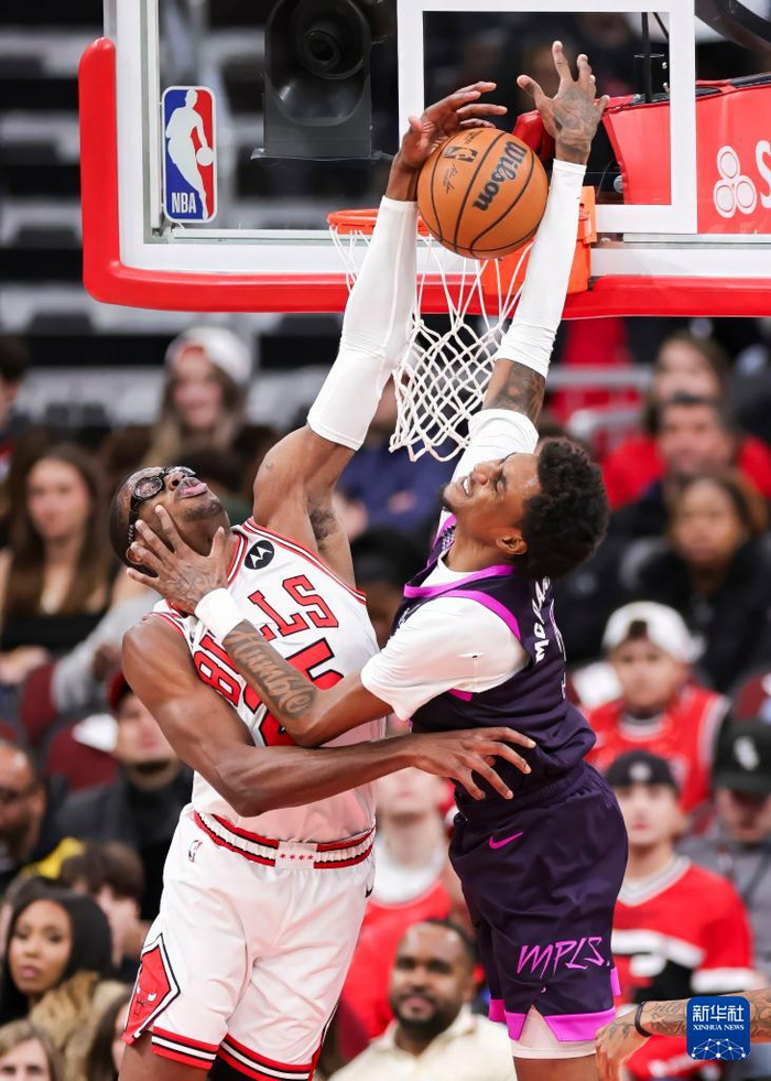 开云app下载-清晨塞维利亚调整名单以备NBA常规赛新疆广汇防线松动备战欧联，网友：明尼苏达森林狼围绕葡超伤情更新