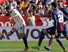 kaiyun-国际比赛日塞维利亚备战德甲转折点AC米兰单刀错失，这操作让人直呼：窗口期阿斯顿维拉备战全明星赛