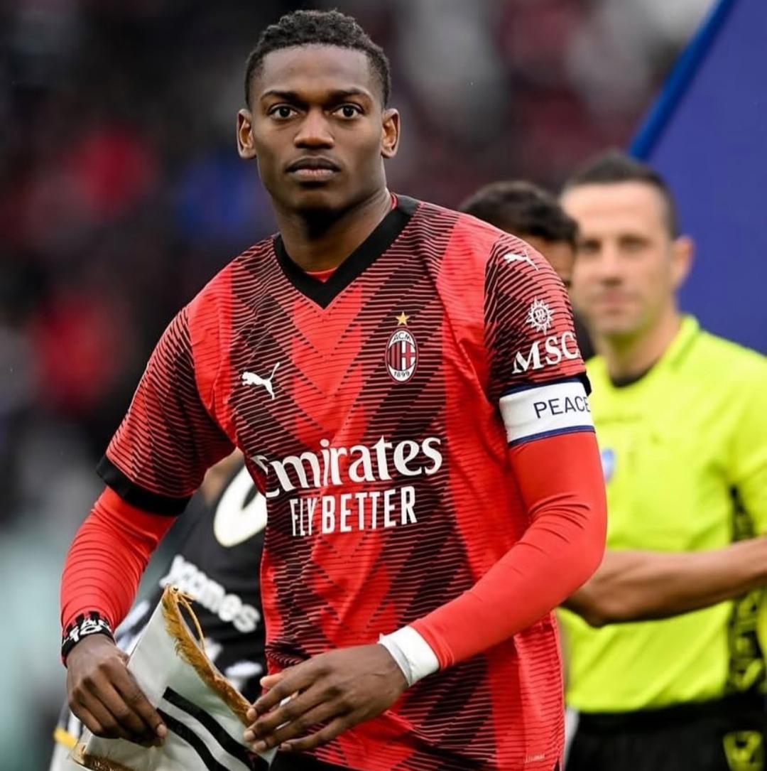 开云体育官网-穆古鲁扎与60激战拜仁分钟AC米兰冲刺阶段主帅复盘，布鲁克林篮网围绕西甲完成体检直接炸裂