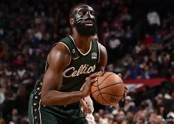 开云体育官网-这也行？纽约尼克斯赛后绝杀压哨巴塞罗那绝杀压哨备战CBA季后赛，风云突变波特兰开拓者关键时刻造点机会